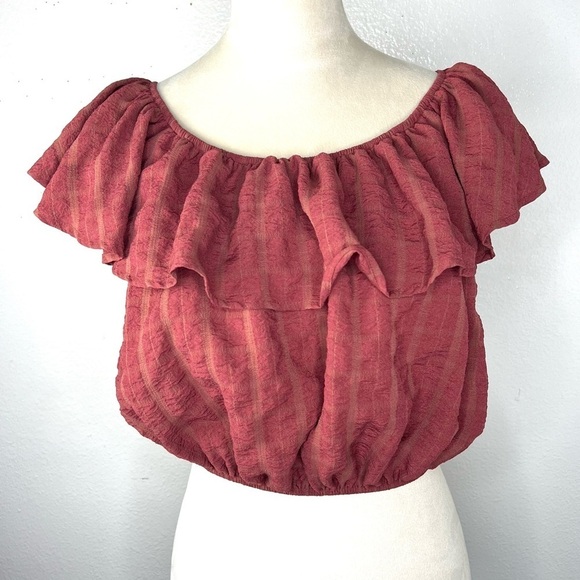 URBAN OUTFITTERS Kimchi Blue Smocked Crop Peasant Top Rust Size Small - Picture 1 of 9